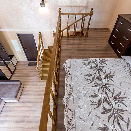 Studio Apartment In Center Of Odesa מראה חיצוני תמונה
