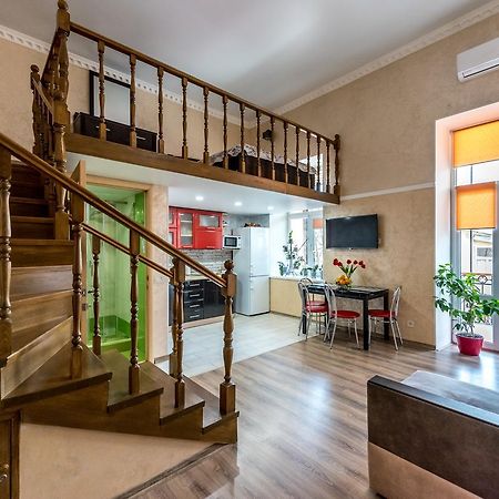 Studio Apartment In Center Of Odesa מראה חיצוני תמונה