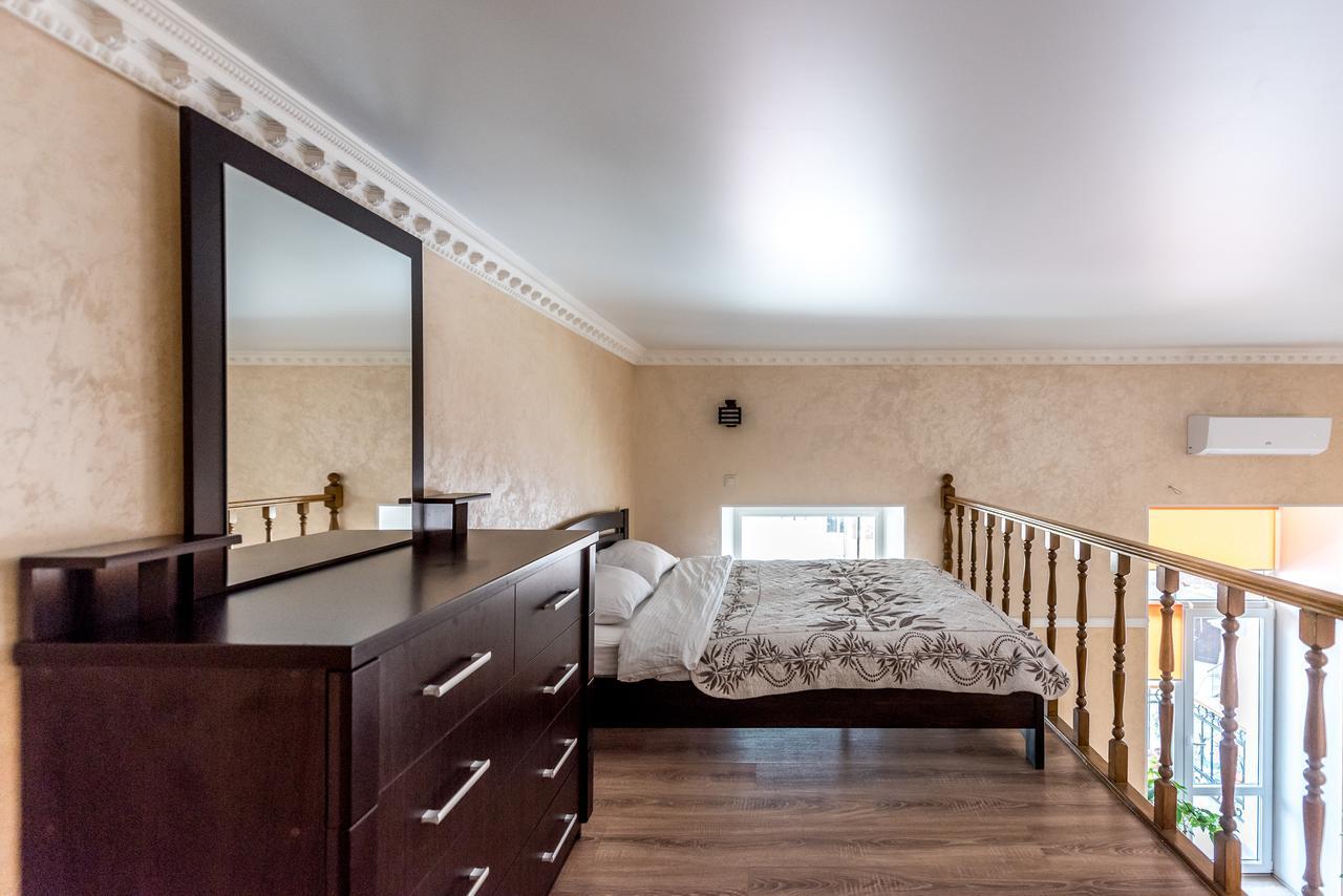 Studio Apartment In Center Of Odesa מראה חיצוני תמונה