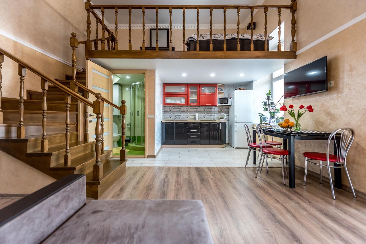 Studio Apartment In Center Of Odesa מראה חיצוני תמונה